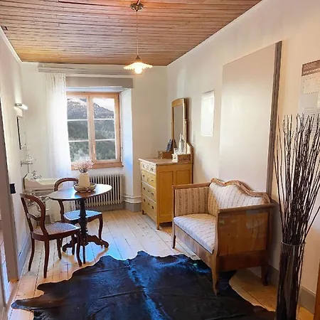 Du Glacier Boutique & Traditions Szálloda