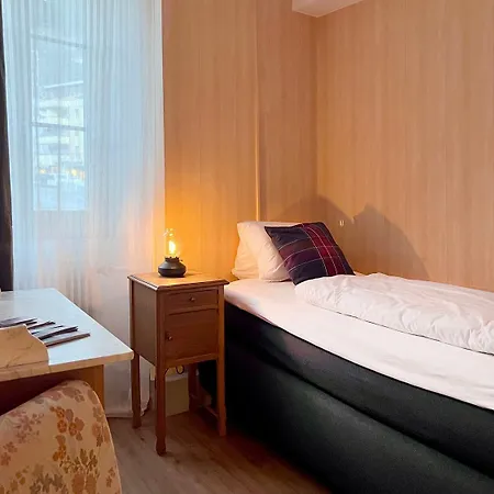 Du Glacier Boutique & Traditions 3*