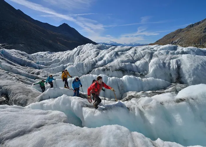 Du Glacier Boutique & Traditions 3*