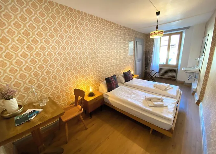 Du Glacier Boutique & Traditions 3*