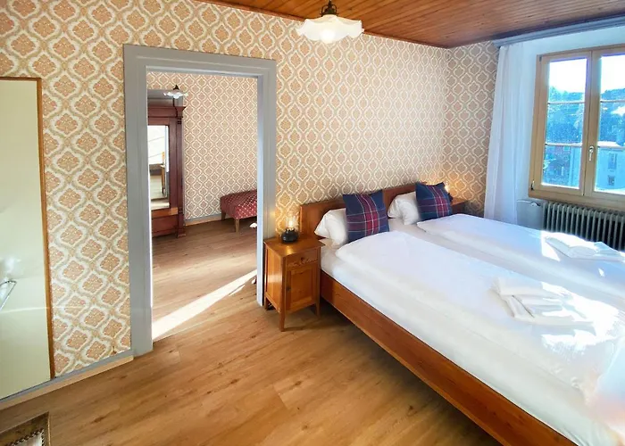 Du Glacier Boutique & Traditions Отель