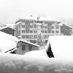 Du Glacier Boutique&traditions